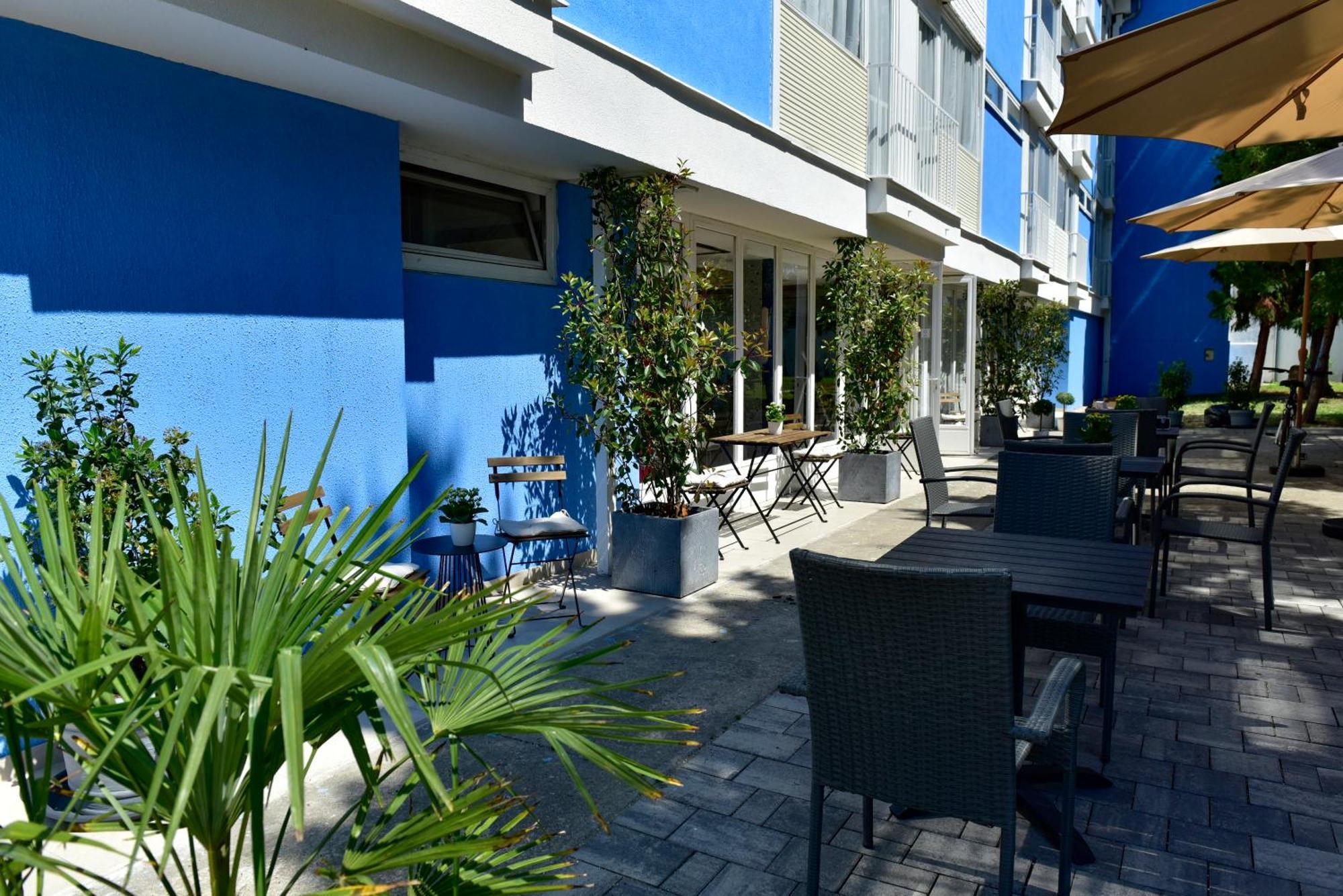 Zama Hotel Zamárdi Exterior photo